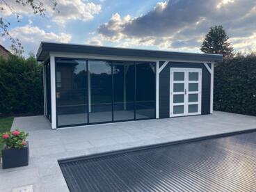 Tuinhuis Bosuil overkapping gespoten 1