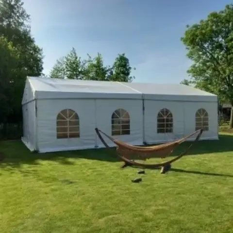 Tenten, vloeren & Parasols