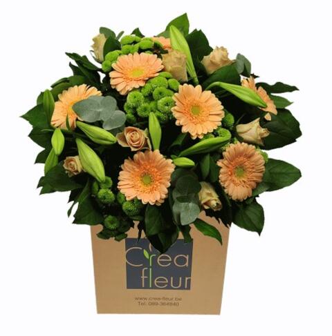 boeket zalm groen met seizoensbloemen