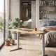 Jaswig zit-sta bureau met bamboe blad en wit frame opgesteld in moderne kantooromgeving