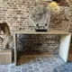 Console in eik