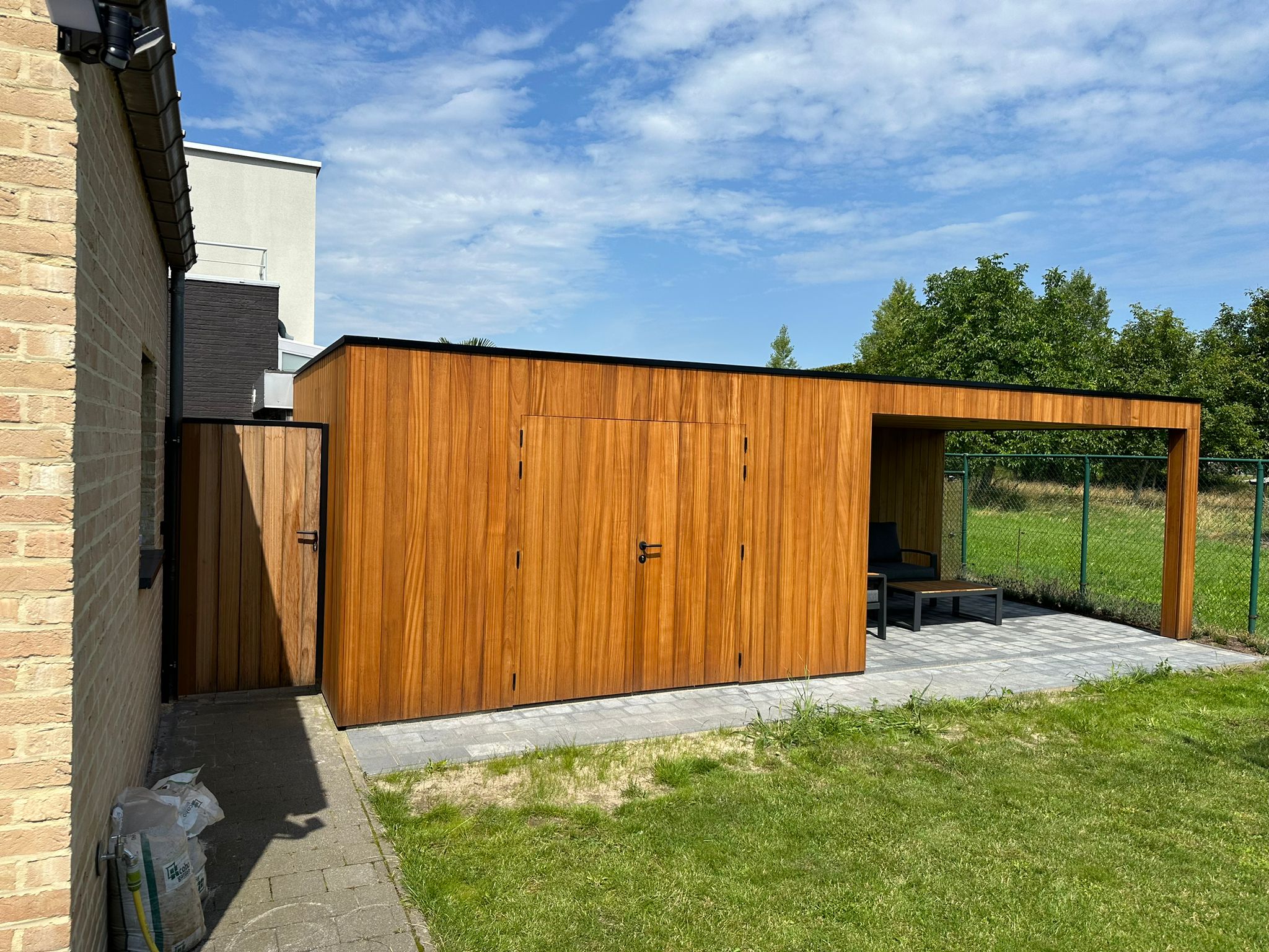 Tuinhuis Veda: thermo ayous-MAATWERK