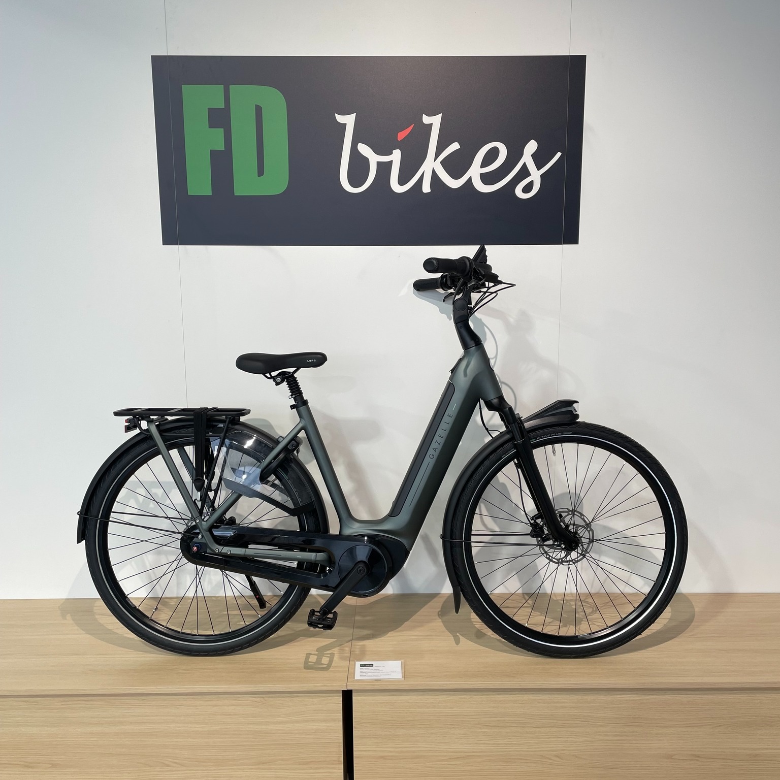 FD Bikes Brecht – Ontdek de Nieuwe Gazelle Grenoble C8+ E-bike!