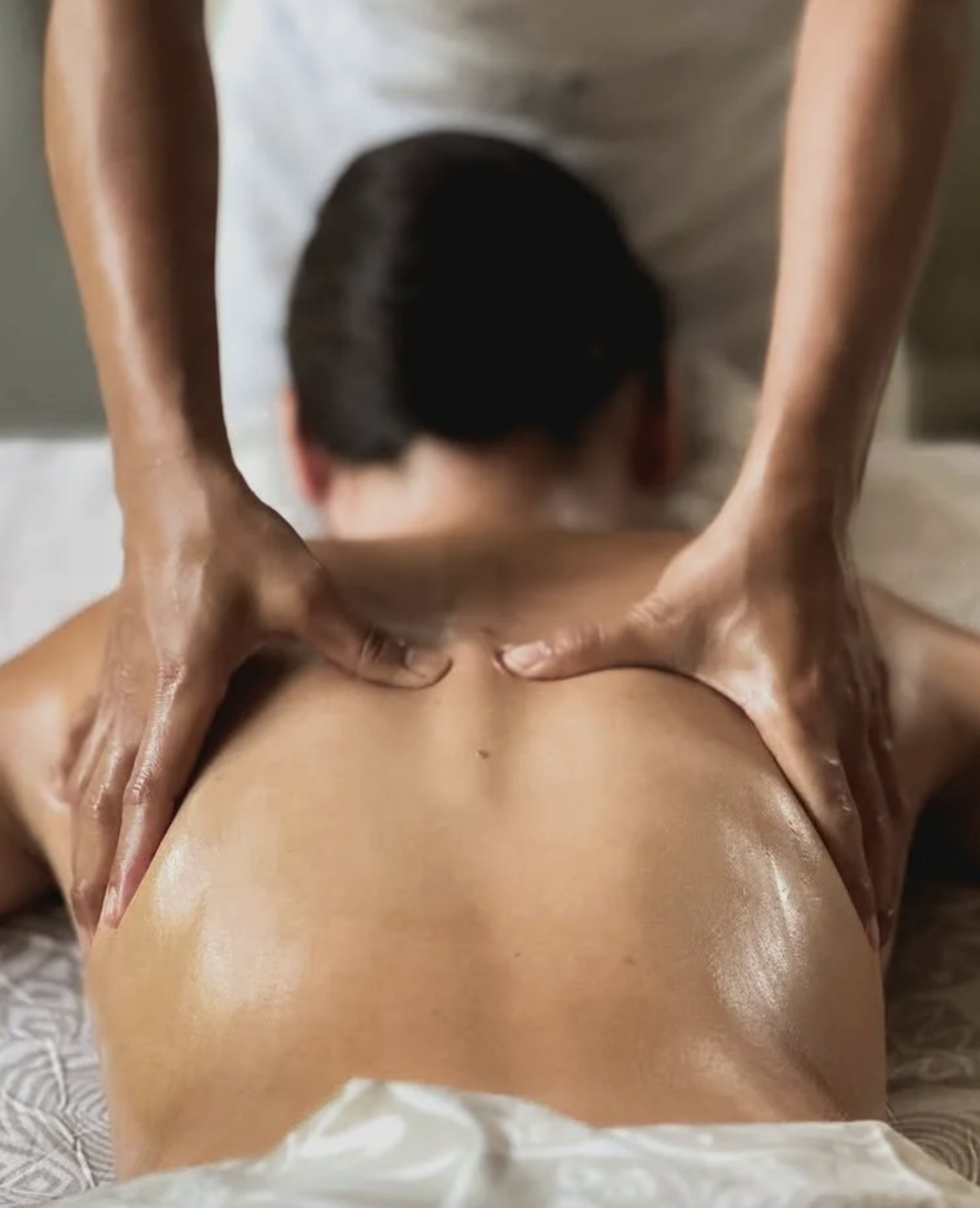 Massage in Gent voor ontspanning, deep tissue en sportmassage