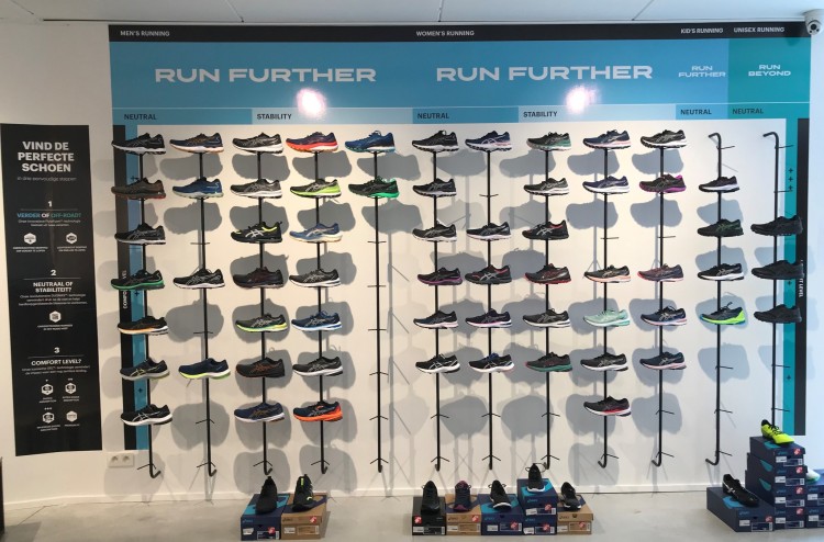 Loopschoenen en sportmateriaal kopen in Zoersel bij Sport Palace